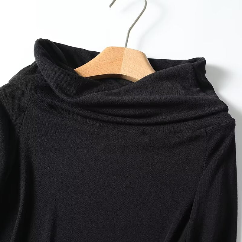 Women's long sleeved off shoulder collar slim T-shirt