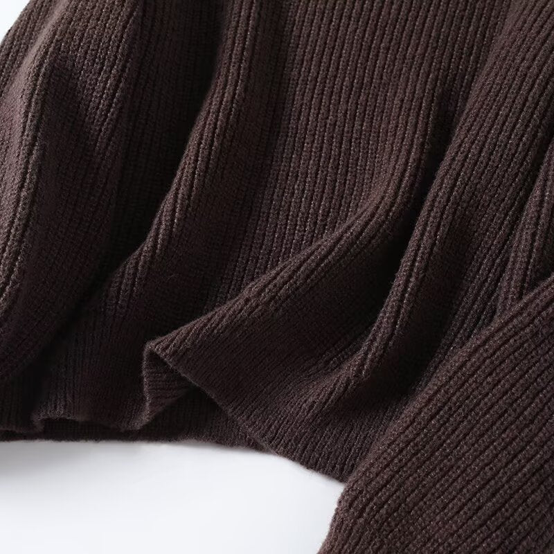 Women's casual high necked long sleeved knitted sweater