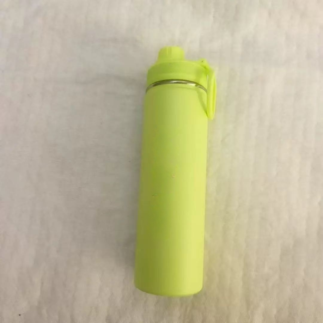 New mug 710ml capacity sports water bottle outdoor travel yoga pot cup