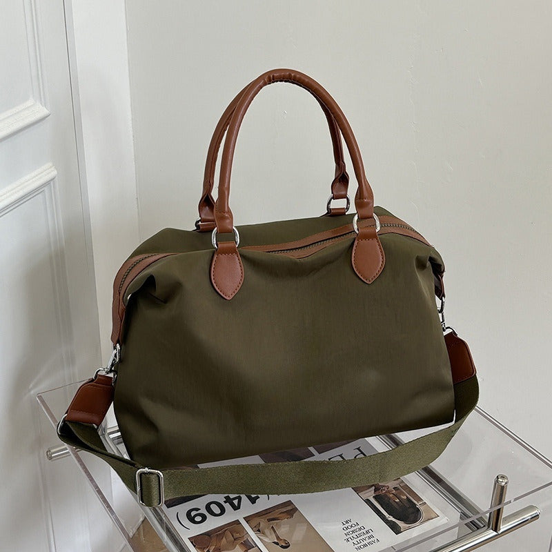#139.85 Women's new portable outdoor commuter handbag fitness bag