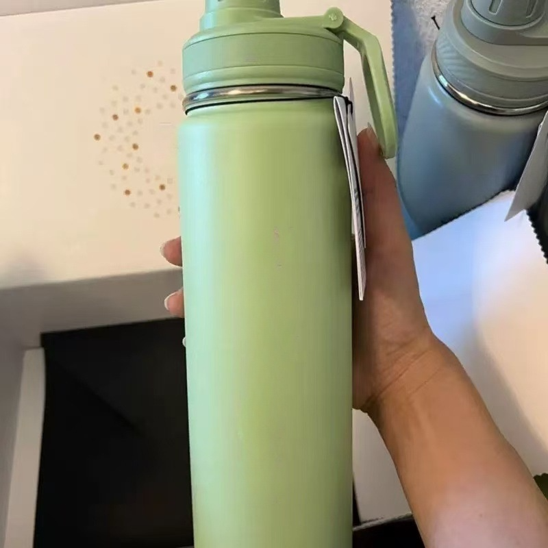 New mug 710ml capacity sports water bottle outdoor travel yoga pot cup