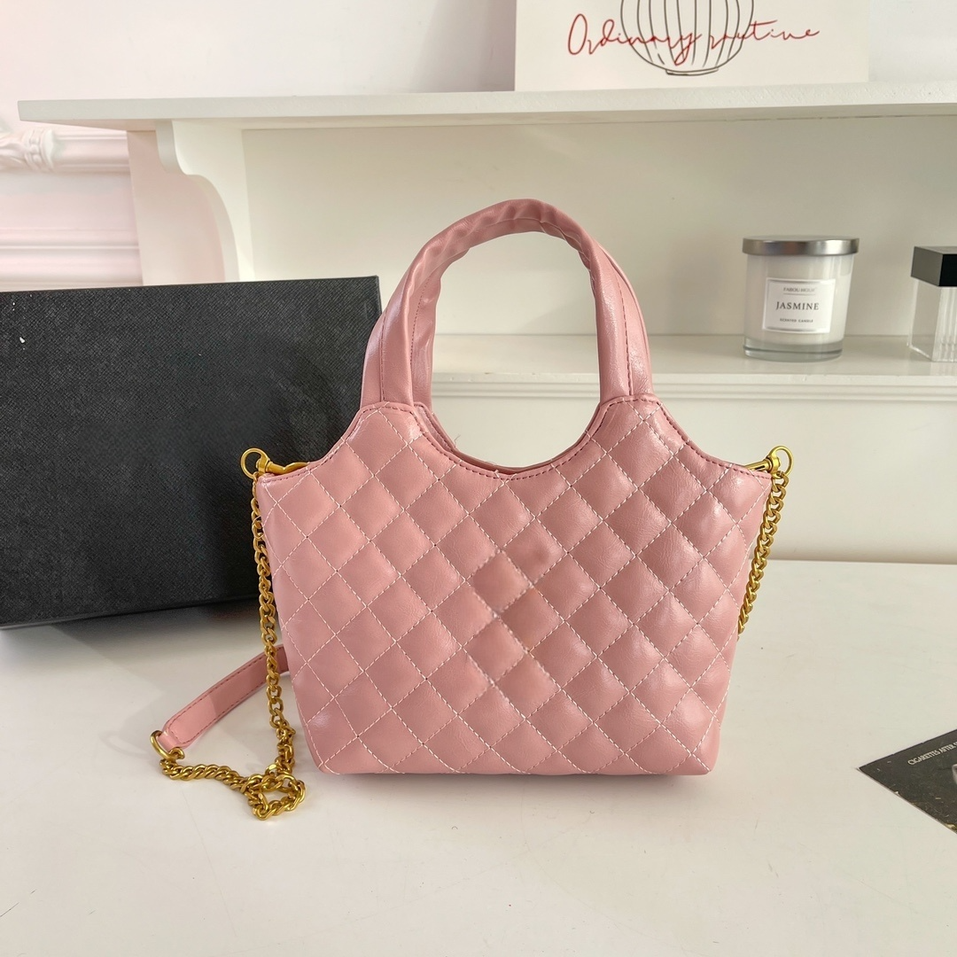 #278 Women's New Temperament Joker Metal Chain Rhombic Cross-body Bag Handbag